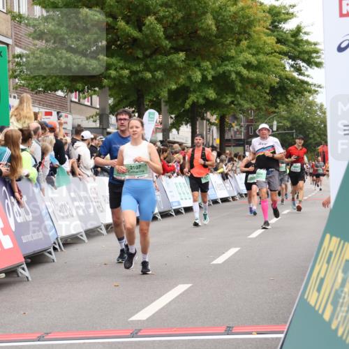 21.09.2025 - PSD Bank Halbmarathon Strokosch-Dieckow http://msf.ph/oto/8920554 21.09.2025 11:55:25 Ziel 1528, 1814, 2107, 2161, 2275, 2435, 2500, 2568, 2690, 2952, 3270, 3958, 3968 meine-sportfotos.de