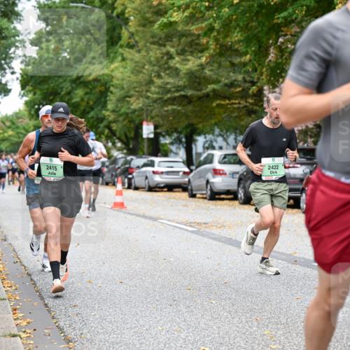 21.09.2025 - PSD Bank Halbmarathon Dr. Thomas Lammeyer http://msf.ph/oto/8920577 21.09.2025 10:39:28 Laufen 2415, 2422, 1081 meine-sportfotos.de