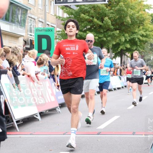 21.09.2025 - PSD Bank Halbmarathon Strokosch-Dieckow http://msf.ph/oto/8920634 21.09.2025 11:55:42 Ziel 1796, 2451, 2541, 2673, 2680, 2815, 2862, 2936, 3979, 4052 meine-sportfotos.de