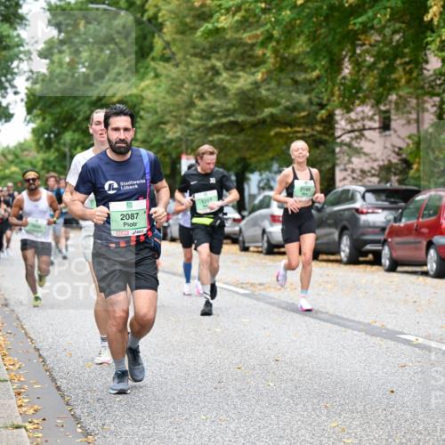 21.09.2025 - PSD Bank Halbmarathon Dr. Thomas Lammeyer http://msf.ph/oto/8920663 21.09.2025 10:39:36 Laufen 1934, 2087, 1217, 2145 meine-sportfotos.de