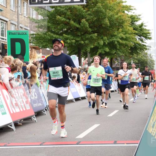 21.09.2025 - PSD Bank Halbmarathon Strokosch-Dieckow http://msf.ph/oto/8920710 21.09.2025 11:55:55 Ziel 1124, 1134, 1818, 1819, 2210, 2273, 2399, 2587, 2636, 2642, 2901, 3959 meine-sportfotos.de