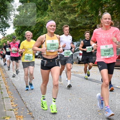 21.09.2025 - PSD Bank Halbmarathon Dr. Thomas Lammeyer http://msf.ph/oto/8920806 21.09.2025 10:39:57 Laufen 1954, 2091, 2939, 2443, 1003, 34915 meine-sportfotos.de