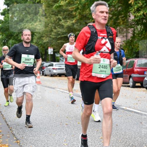 21.09.2025 - PSD Bank Halbmarathon Dr. Thomas Lammeyer http://msf.ph/oto/8920845 21.09.2025 10:40:02 Laufen 1231, 2097, 1091, 2485, 2351 meine-sportfotos.de