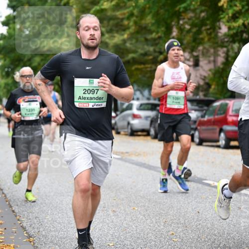 21.09.2025 - PSD Bank Halbmarathon Dr. Thomas Lammeyer http://msf.ph/oto/8920856 21.09.2025 10:40:03 Laufen 2097, 1091, 1231, 2425 meine-sportfotos.de
