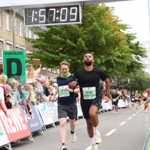 21.09.2025 - PSD Bank Halbmarathon Strokosch-Dieckow http://msf.ph/oto/8920874 21.09.2025 11:56:32 Ziel 1194, 1470, 2258, 2315, 2569, 2746, 2793, 2932, 3933 meine-sportfotos.de
