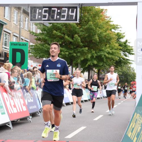 21.09.2025 - PSD Bank Halbmarathon Strokosch-Dieckow http://msf.ph/oto/8920952 21.09.2025 11:56:57 Ziel 1229, 1365, 1453, 2411, 2526, 2555, 2676, 2760, 2927, 3939, 4056 meine-sportfotos.de