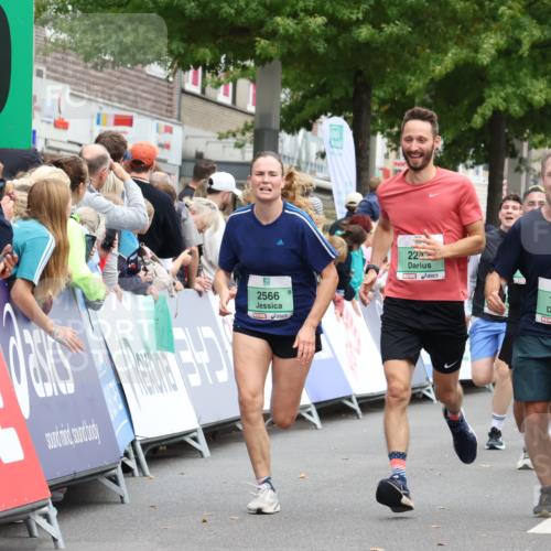 21.09.2025 - PSD Bank Halbmarathon Strokosch-Dieckow http://msf.ph/oto/8920982 21.09.2025 11:57:07 Ziel 1035, 1393, 1453, 1703, 2242, 2411, 2566, 2659, 3209, 3939, 3988, 4056 meine-sportfotos.de