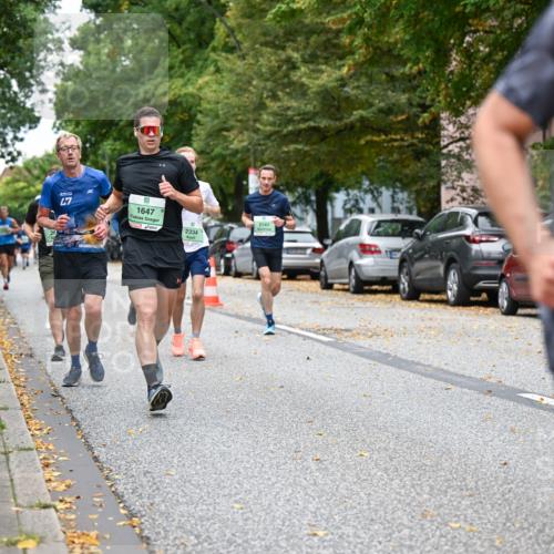 21.09.2025 - PSD Bank Halbmarathon Dr. Thomas Lammeyer http://msf.ph/oto/8920987 21.09.2025 10:40:20 Laufen 47, 1647, 2141, 2334, 230 meine-sportfotos.de