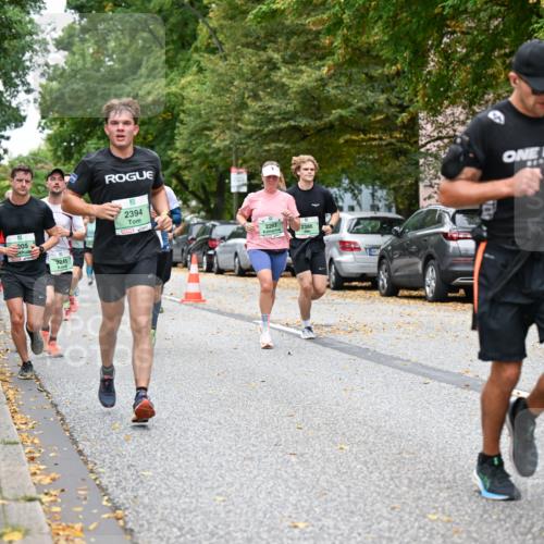 21.09.2025 - PSD Bank Halbmarathon Dr. Thomas Lammeyer http://msf.ph/oto/8921134 21.09.2025 10:40:36 Laufen 205, 2245, 2394, 2293, 2386, 4915 meine-sportfotos.de