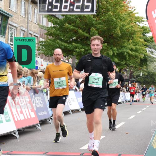 21.09.2025 - PSD Bank Halbmarathon Strokosch-Dieckow http://msf.ph/oto/8921161 21.09.2025 11:57:48 Ziel 1397, 1547, 1693, 2244, 2379, 2775, 4061 meine-sportfotos.de