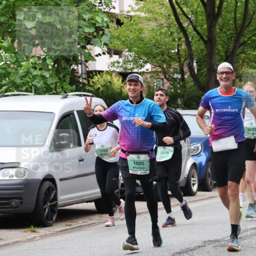 21.09.2025 - PSD Bank Halbmarathon Luisa Fischer http://msf.ph/oto/8921203 21.09.2025 12:03:22 Laufen 1704, 1025, 3019, 3573, 3462 meine-sportfotos.de