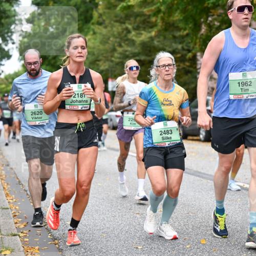 21.09.2025 - PSD Bank Halbmarathon Dr. Thomas Lammeyer http://msf.ph/oto/8921279 21.09.2025 10:40:44 Laufen 2620, 2181, 229, 1962, 2483 meine-sportfotos.de