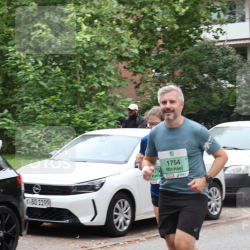 21.09.2025 - PSD Bank Halbmarathon Luisa Fischer http://msf.ph/oto/8921313 21.09.2025 12:03:55 Laufen 1, 80, 1199, 75, 1754 meine-sportfotos.de