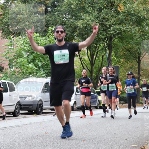 21.09.2025 - PSD Bank Halbmarathon Luisa Fischer http://msf.ph/oto/8921419 21.09.2025 12:04:29 Laufen 2639, 3523, 1094, 200, 3052 meine-sportfotos.de