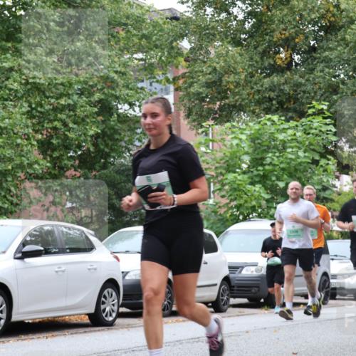 21.09.2025 - PSD Bank Halbmarathon Luisa Fischer http://msf.ph/oto/8921447 21.09.2025 12:04:34 Laufen 3761, 3308, 6418, 3051 meine-sportfotos.de