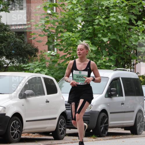 21.09.2025 - PSD Bank Halbmarathon Luisa Fischer http://msf.ph/oto/8921530 21.09.2025 12:05:05 Laufen 3350, 3418 meine-sportfotos.de