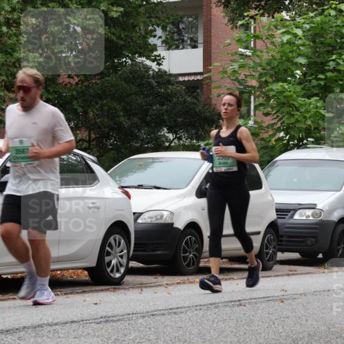 21.09.2025 - PSD Bank Halbmarathon Luisa Fischer http://msf.ph/oto/8921576 21.09.2025 12:05:23 Laufen 3567, 3300, 3418 meine-sportfotos.de