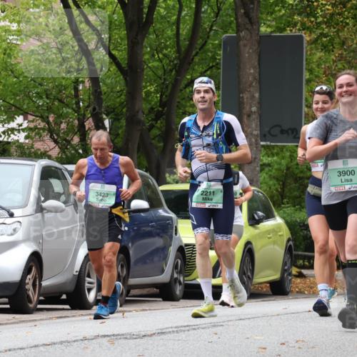 21.09.2025 - PSD Bank Halbmarathon Luisa Fischer http://msf.ph/oto/8921579 21.09.2025 12:05:29 Laufen 3418, 3423, 2211, 0, 3900, 3417 meine-sportfotos.de