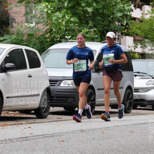 21.09.2025 - PSD Bank Halbmarathon Luisa Fischer http://msf.ph/oto/8921658 21.09.2025 12:06:03 Laufen 2974, 2972, 418 meine-sportfotos.de