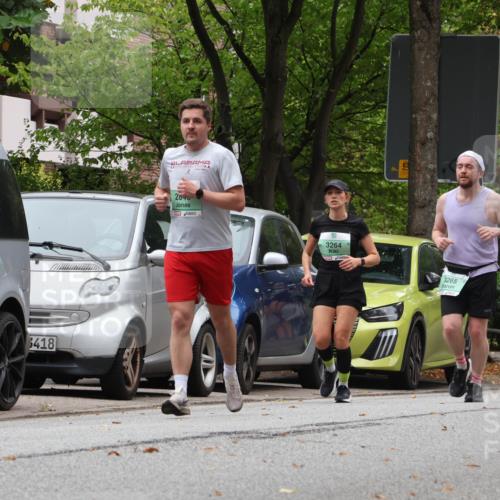 21.09.2025 - PSD Bank Halbmarathon Luisa Fischer http://msf.ph/oto/8921725 21.09.2025 12:06:36 Laufen 3418, 2040, 3264, 3265, 1004, 16 meine-sportfotos.de