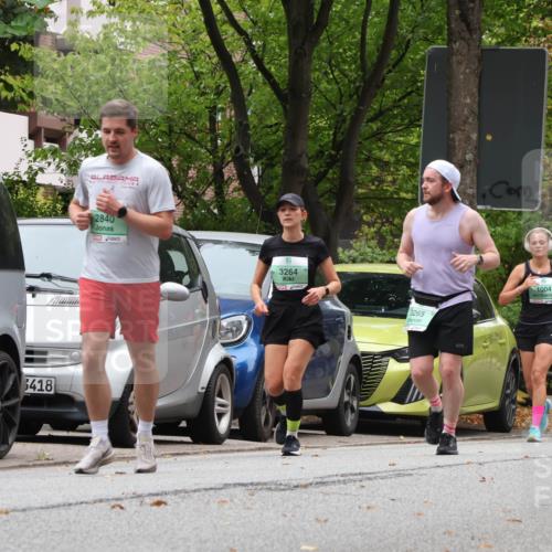 21.09.2025 - PSD Bank Halbmarathon Luisa Fischer http://msf.ph/oto/8921728 21.09.2025 12:06:36 Laufen 3418, 2840, 3264, 265, 1004, 1682 meine-sportfotos.de
