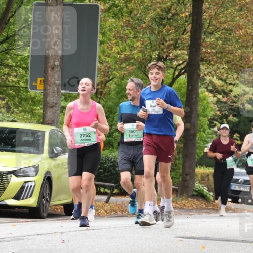 21.09.2025 - PSD Bank Halbmarathon Luisa Fischer http://msf.ph/oto/8921757 21.09.2025 12:06:41 Laufen 2752, 3501, 399, 3672, 1512, 334, 2956 meine-sportfotos.de