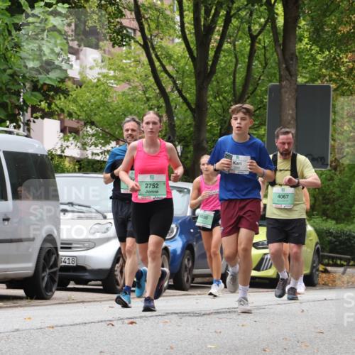 21.09.2025 - PSD Bank Halbmarathon Luisa Fischer http://msf.ph/oto/8921770 21.09.2025 12:06:44 Laufen 6418, 2752, 4030, 399, 4067, 334, 3672 meine-sportfotos.de