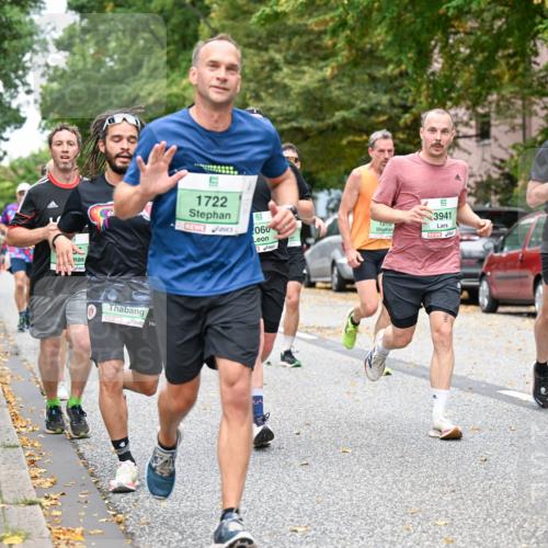 21.09.2025 - PSD Bank Halbmarathon Dr. Thomas Lammeyer http://msf.ph/oto/8921788 21.09.2025 10:41:14 Laufen 2259, 1722, 9, 060, 3941 meine-sportfotos.de