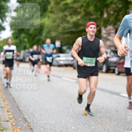 21.09.2025 - PSD Bank Halbmarathon Dr. Thomas Lammeyer http://msf.ph/oto/8921857 21.09.2025 10:41:20 Laufen 3128, 2406 meine-sportfotos.de