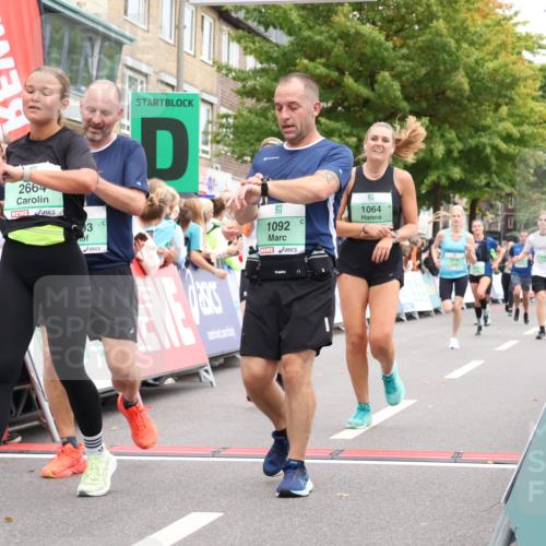 21.09.2025 - PSD Bank Halbmarathon Strokosch-Dieckow http://msf.ph/oto/8921935 21.09.2025 11:59:10 Ziel 1064, 1092, 1093, 1258, 2344, 2436, 2441, 2540, 2582, 2594, 2604, 2641, 2664, 3771 meine-sportfotos.de