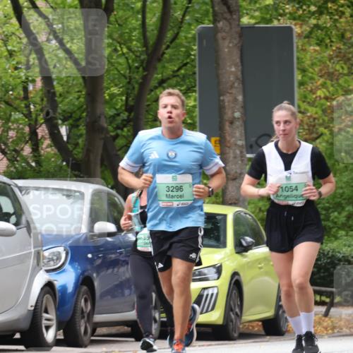 21.09.2025 - PSD Bank Halbmarathon Luisa Fischer http://msf.ph/oto/8921936 21.09.2025 12:07:09 Laufen 3296, 1054 meine-sportfotos.de
