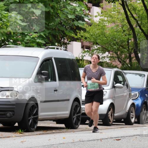 21.09.2025 - PSD Bank Halbmarathon Luisa Fischer http://msf.ph/oto/8922082 21.09.2025 12:07:48 Laufen 3327, 1065 meine-sportfotos.de