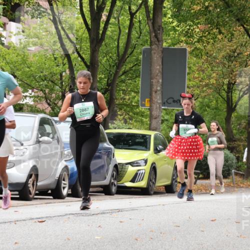 21.09.2025 - PSD Bank Halbmarathon Luisa Fischer http://msf.ph/oto/8922111 21.09.2025 12:07:53 Laufen 1149, 2887, 418, 374, 3683 meine-sportfotos.de