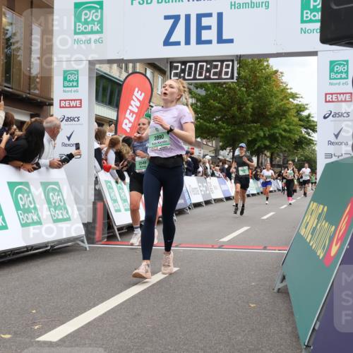 21.09.2025 - PSD Bank Halbmarathon Strokosch-Dieckow http://msf.ph/oto/8922283 21.09.2025 11:59:51 Ziel 1042, 1075, 1367, 1700, 2549, 2595, 3152, 3990, 4049 meine-sportfotos.de