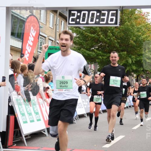 21.09.2025 - PSD Bank Halbmarathon Strokosch-Dieckow http://msf.ph/oto/8922373 21.09.2025 12:00:00 Ziel 1075, 1741, 2530, 2721, 2782, 2918, 2929, 3048, 3152, 4034, 4042, 4049 meine-sportfotos.de