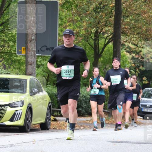 21.09.2025 - PSD Bank Halbmarathon Luisa Fischer http://msf.ph/oto/8922389 21.09.2025 12:09:19 Laufen 3305, 3694, 3890, 3022 meine-sportfotos.de