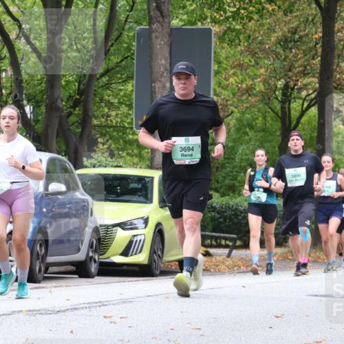 21.09.2025 - PSD Bank Halbmarathon Luisa Fischer http://msf.ph/oto/8922393 21.09.2025 12:09:20 Laufen 3694, 3890, 8386 meine-sportfotos.de