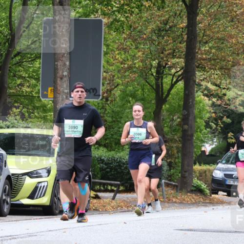 21.09.2025 - PSD Bank Halbmarathon Luisa Fischer http://msf.ph/oto/8922408 21.09.2025 12:09:22 Laufen 2, 3890, 3386, 2, 3022 meine-sportfotos.de