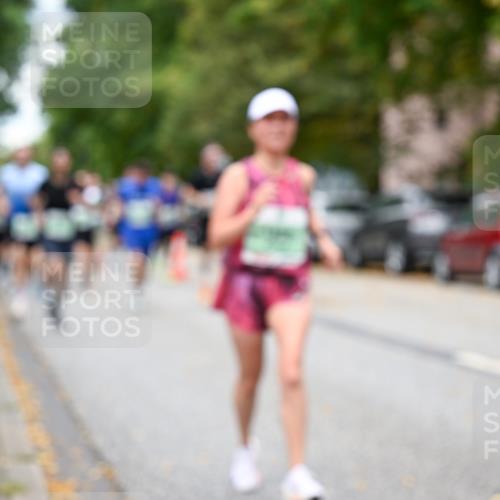 21.09.2025 - PSD Bank Halbmarathon Dr. Thomas Lammeyer http://msf.ph/oto/8922442 21.09.2025 10:41:54 Laufen  meine-sportfotos.de