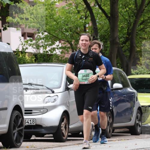 21.09.2025 - PSD Bank Halbmarathon Luisa Fischer http://msf.ph/oto/8922473 21.09.2025 12:09:34 Laufen 8418, 3432 meine-sportfotos.de