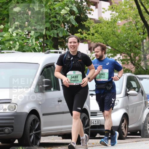 21.09.2025 - PSD Bank Halbmarathon Luisa Fischer http://msf.ph/oto/8922480 21.09.2025 12:09:36 Laufen 3432, 3742, 6418 meine-sportfotos.de