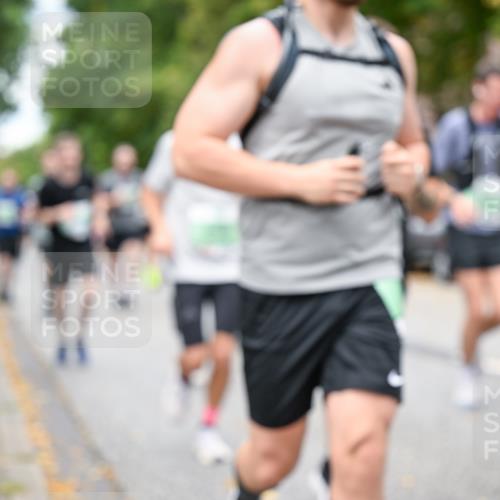 21.09.2025 - PSD Bank Halbmarathon Dr. Thomas Lammeyer http://msf.ph/oto/8922541 21.09.2025 10:42:00 Laufen  meine-sportfotos.de
