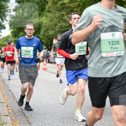 21.09.2025 - PSD Bank Halbmarathon Dr. Thomas Lammeyer http://msf.ph/oto/8922599 21.09.2025 10:42:04 Laufen 1929, 2657, 1226 meine-sportfotos.de