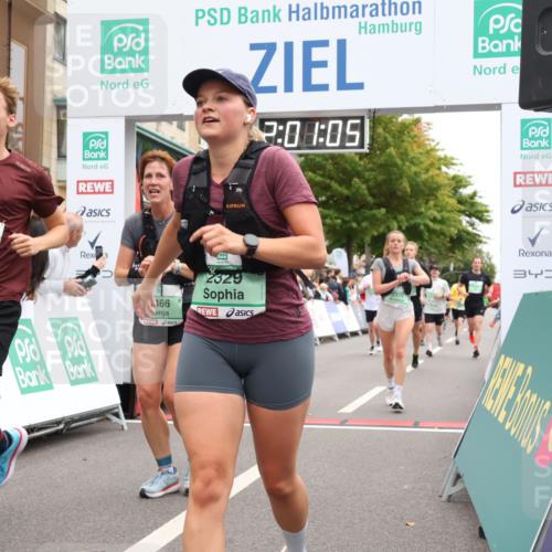 21.09.2025 - PSD Bank Halbmarathon Strokosch-Dieckow http://msf.ph/oto/8922605 21.09.2025 12:00:28 Ziel 1104, 1159, 1162, 1912, 1934, 2329, 2373, 2466, 2467, 2519, 2529, 2666, 2744, 3046, 3364 meine-sportfotos.de