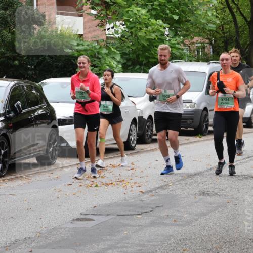 21.09.2025 - PSD Bank Halbmarathon Luisa Fischer http://msf.ph/oto/8922621 21.09.2025 12:10:40 Laufen 1361, 3695, 3602, 3724, 3754 meine-sportfotos.de