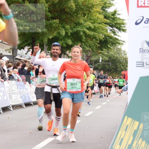 21.09.2025 - PSD Bank Halbmarathon Strokosch-Dieckow http://msf.ph/oto/8922651 21.09.2025 12:00:35 Ziel 1159, 2373, 2466, 2467, 2473, 2666, 2697, 2699, 2723, 2744, 3046, 3364, 3603, 3677, 3984 meine-sportfotos.de