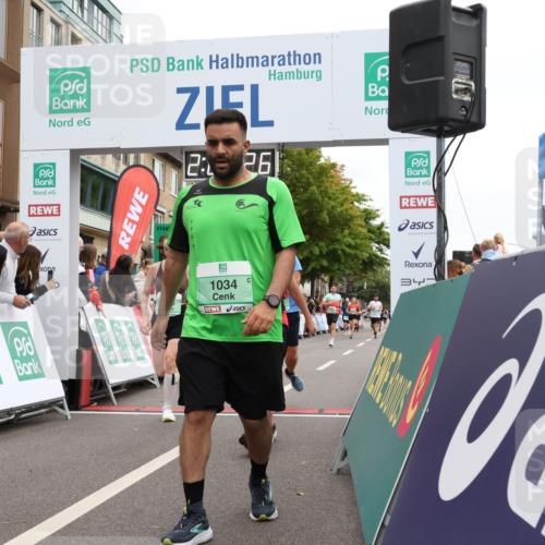 21.09.2025 - PSD Bank Halbmarathon Strokosch-Dieckow http://msf.ph/oto/8922794 21.09.2025 12:00:49 Ziel 1034, 2317, 2388, 2516, 2761, 2762, 3026, 3104, 3957, 3961 meine-sportfotos.de