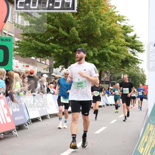 21.09.2025 - PSD Bank Halbmarathon Strokosch-Dieckow http://msf.ph/oto/8922841 21.09.2025 12:00:58 Ziel 1382, 2481, 2668, 2761, 2803, 3168, 3172 meine-sportfotos.de