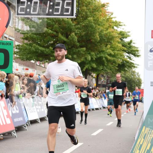 21.09.2025 - PSD Bank Halbmarathon Strokosch-Dieckow http://msf.ph/oto/8922846 21.09.2025 12:00:58 Ziel 1382, 2481, 2668, 2761, 2803, 3168, 3172 meine-sportfotos.de