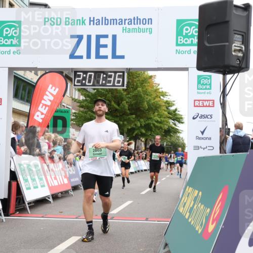 21.09.2025 - PSD Bank Halbmarathon Strokosch-Dieckow http://msf.ph/oto/8922859 21.09.2025 12:00:59 Ziel 1382, 2468, 2481, 2668, 2803, 3168, 3172 meine-sportfotos.de